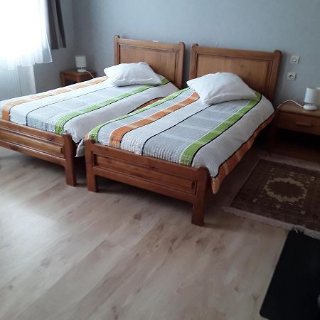 Chambres D'Hotes Au Vieux Moulin Entre Sarreguemine Et Bitche Rahling ภายนอก รูปภาพ