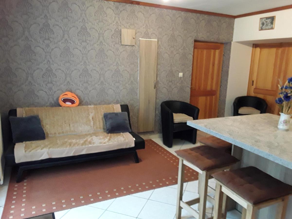 Chambres D'Hotes Au Vieux Moulin Entre Sarreguemine Et Bitche Rahling ภายนอก รูปภาพ