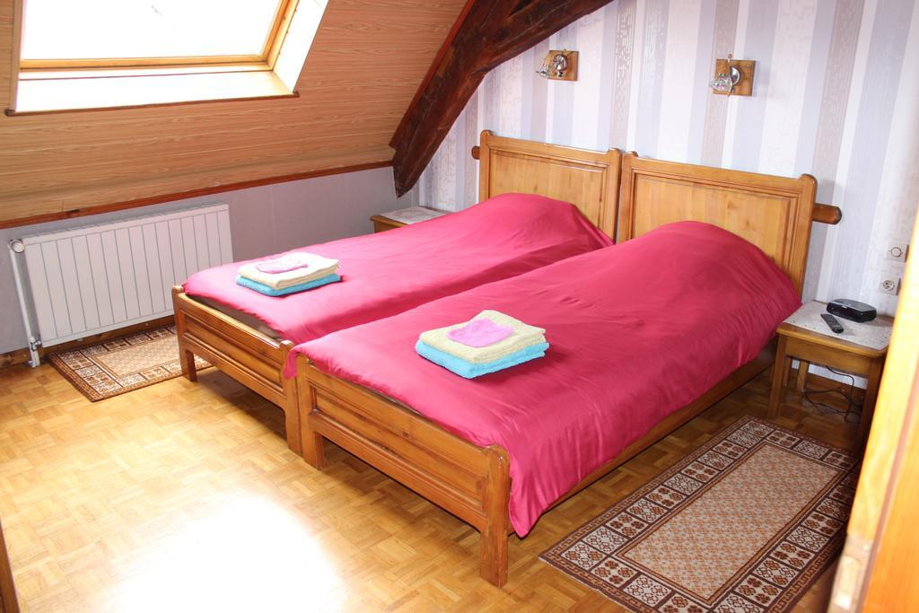 Chambres D'Hotes Au Vieux Moulin Entre Sarreguemine Et Bitche Rahling ห้อง รูปภาพ